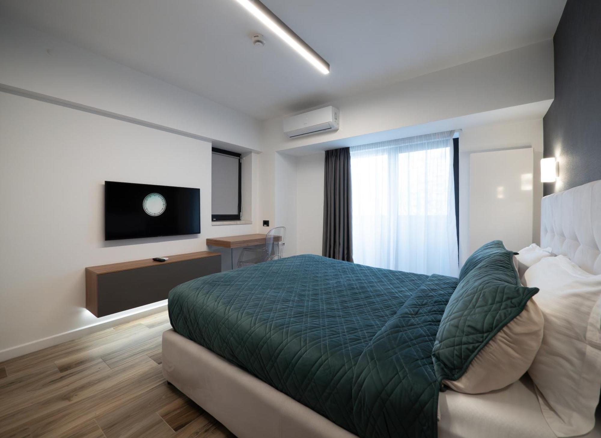 Novos Luxury Suites Bucharest Exterior photo